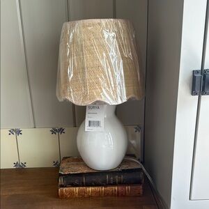 Surya Stella Diminuta Accent Lamp with Rattan scalloped shade and white base